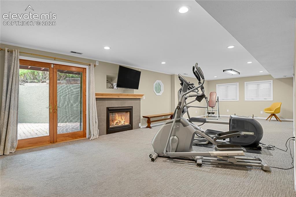 Image 28 of 50: Exercise Room