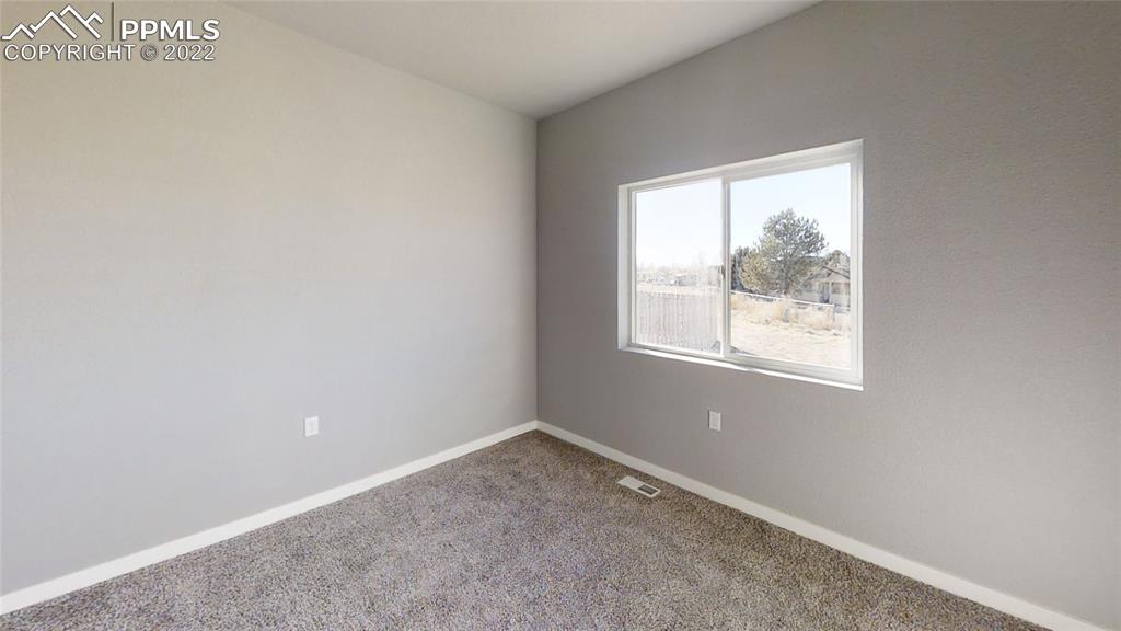 Listing 7143307, Image 14 of 22