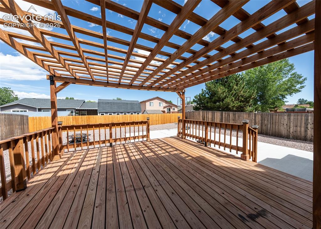 Image 18 of 49: Deck