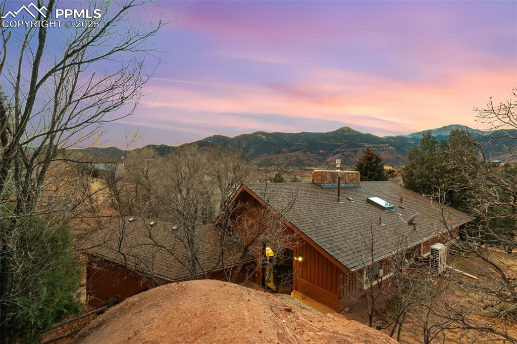 Image 7 of 46: View from the backyard