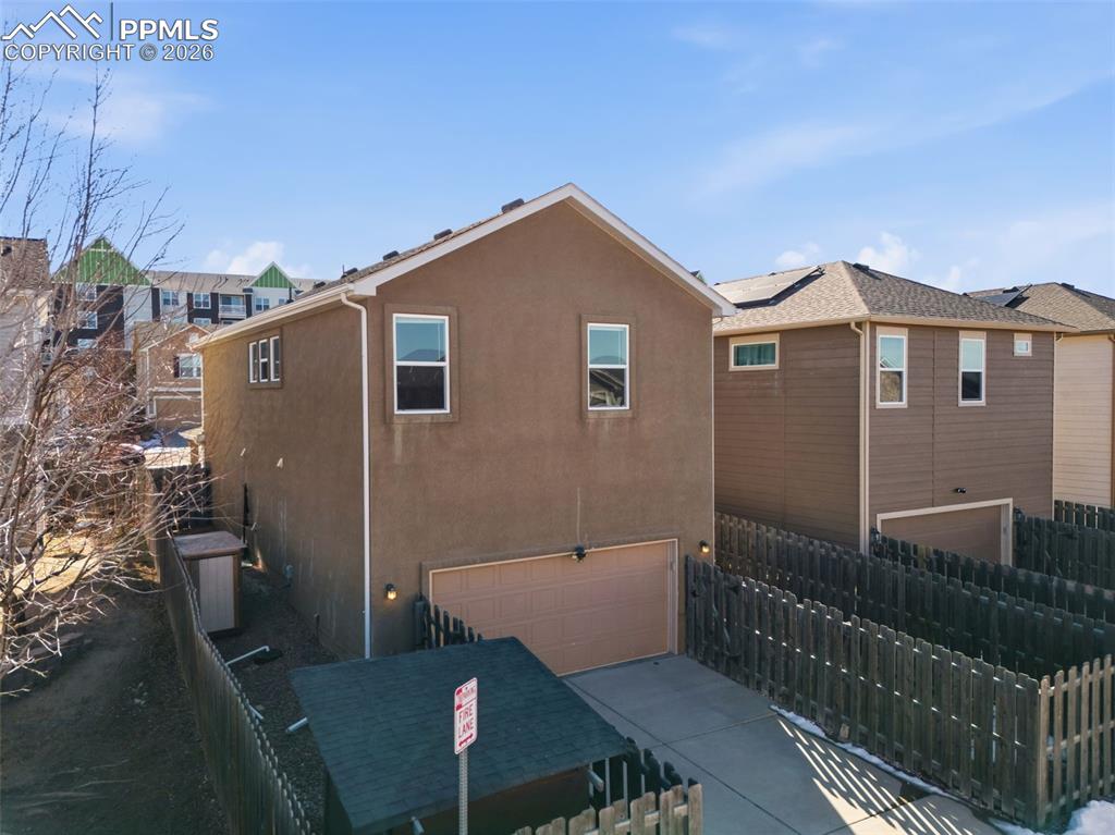 Image 18 of 22: Back of Structure