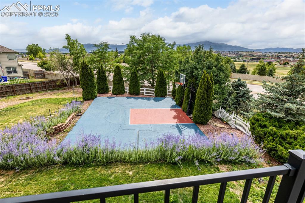 Image 30 of 35: Stunning Mountain Views of the Front Range and Pikes Peak