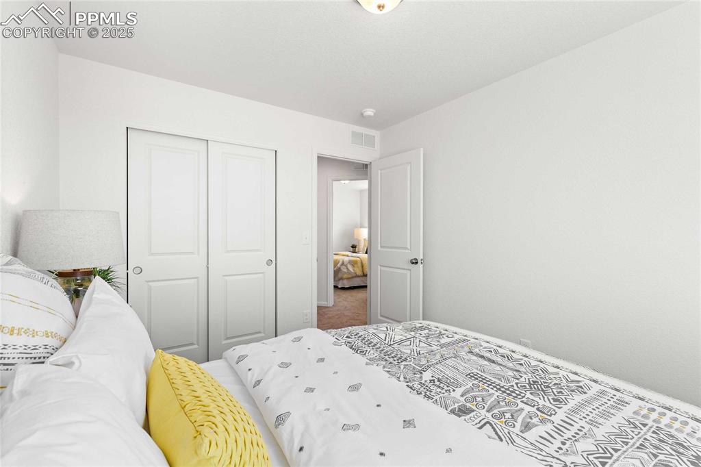 Image 25 of 28: Photos of model home