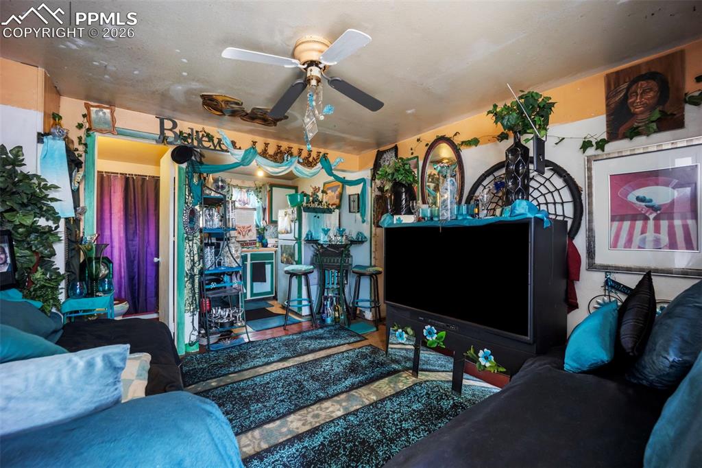 Image 30 of 49: No Description Available