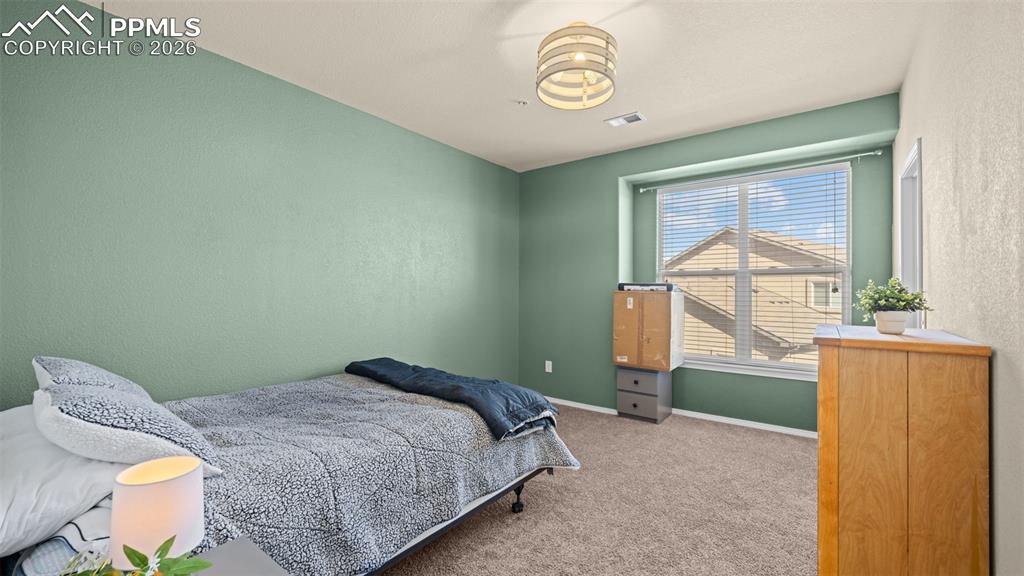 Image 6 of 30: Closet