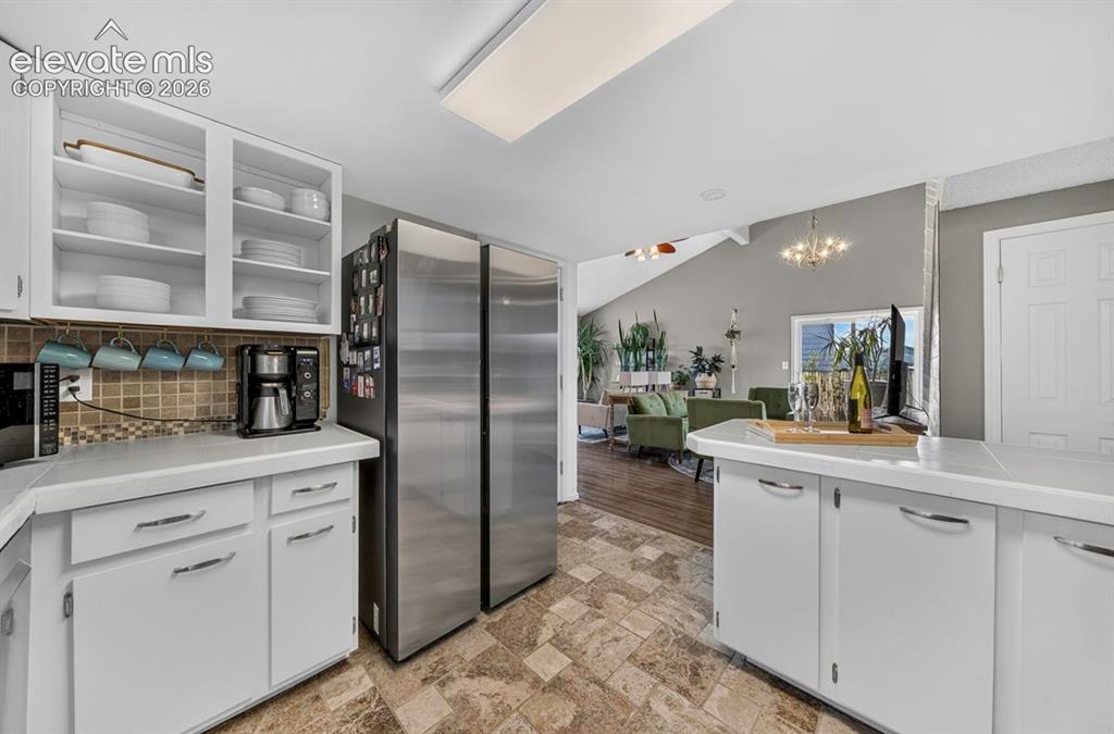 Image 13 of 29: Kitchen