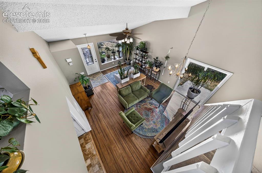 Image 17 of 29: Living Room
