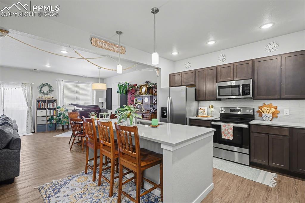 Image 12 of 35: Kitchen