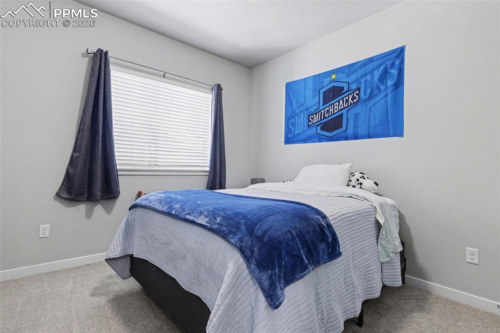 Image 28 of 35: Bedroom