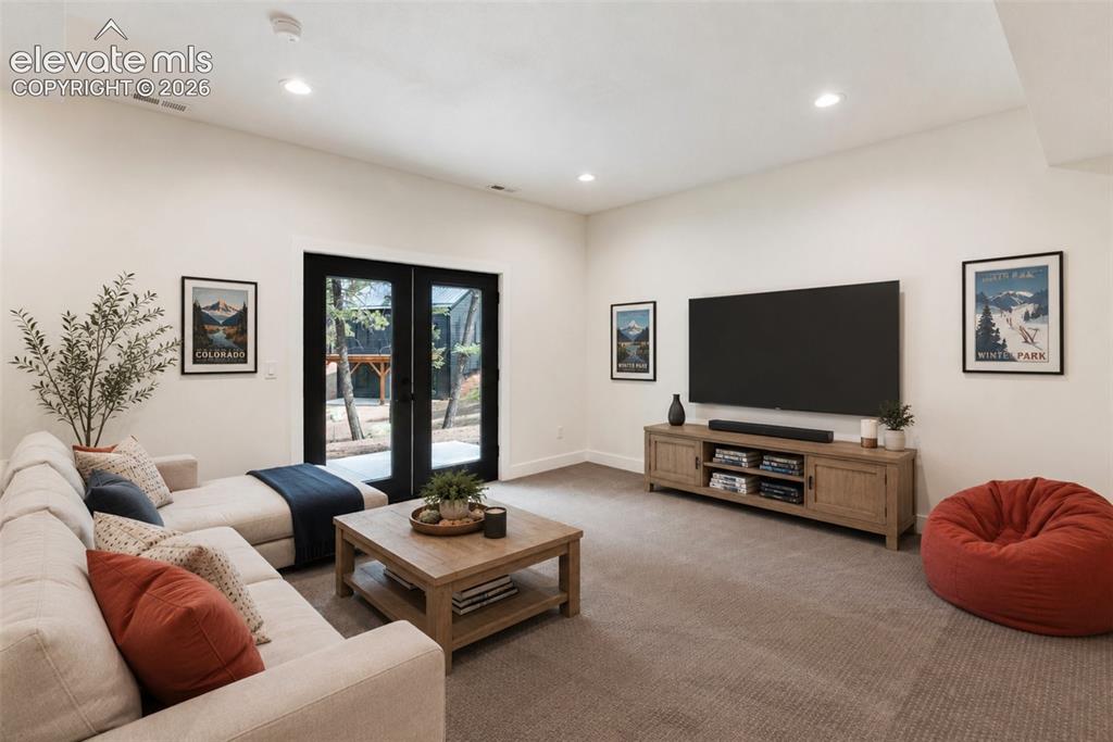 Image 35 of 50: Virtual staging