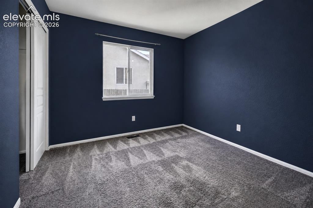 Image 19 of 40: Bedroom #3