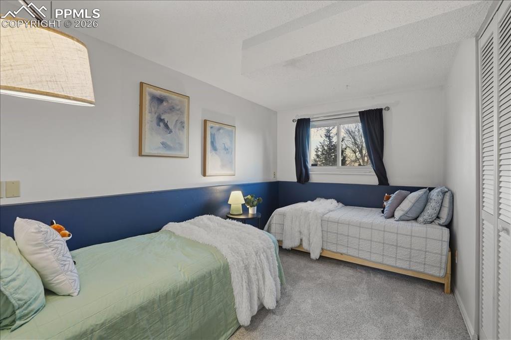 Image 20 of 40: Bedroom