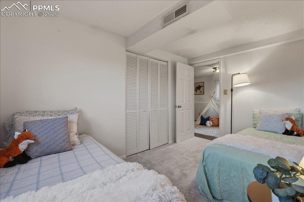 Image 21 of 40: Bedroom