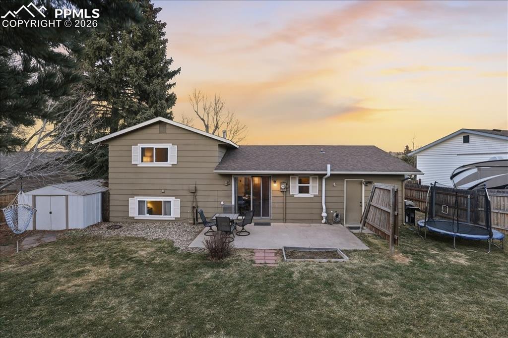 Image 28 of 40: Back of Structure