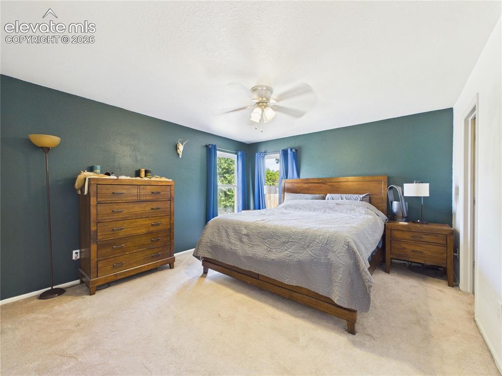 Image 13 of 33: Bedroom