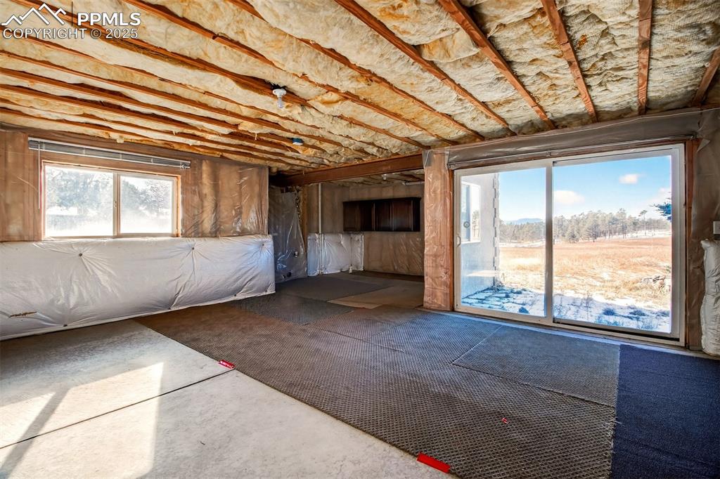 Image 23 of 50: Walk out basement 