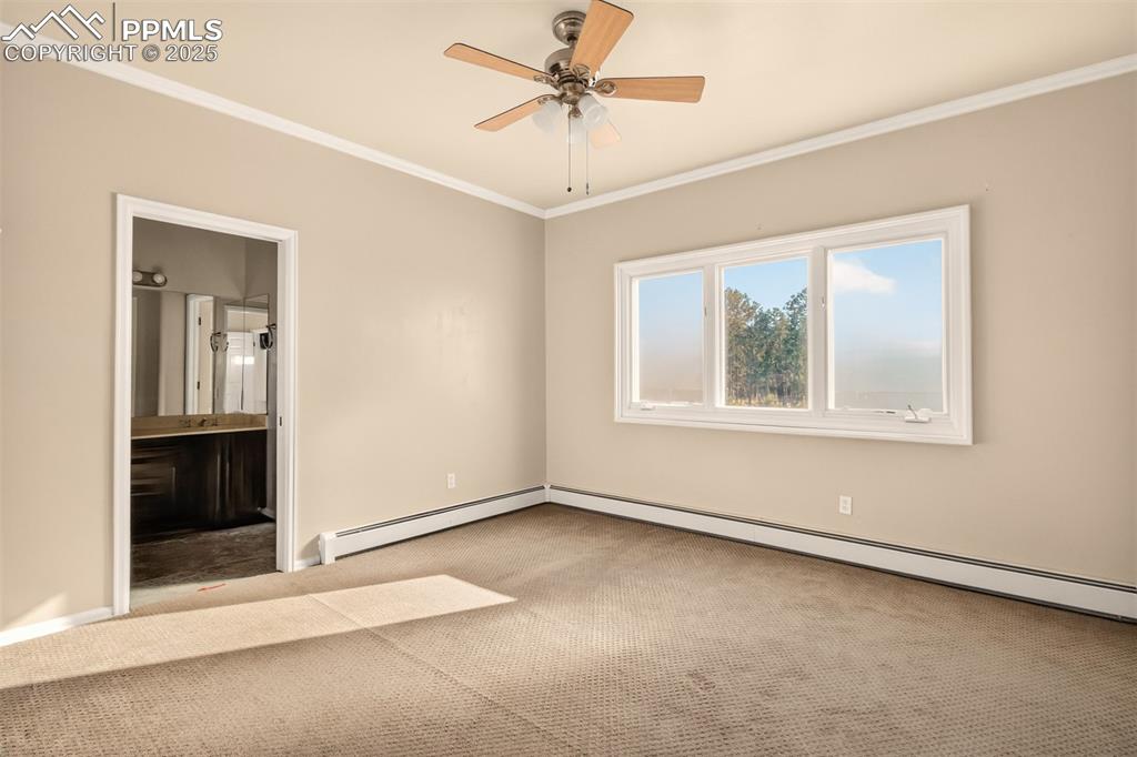 Image 31 of 50: 2nd bedroom upstairs