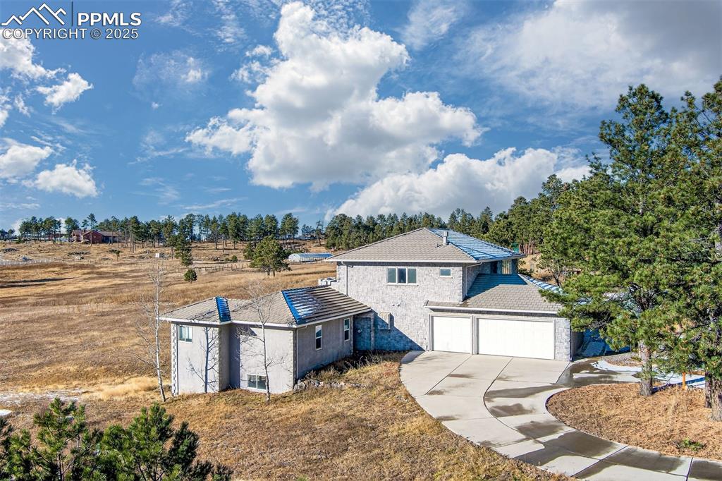 Image 45 of 50: Side of Structure