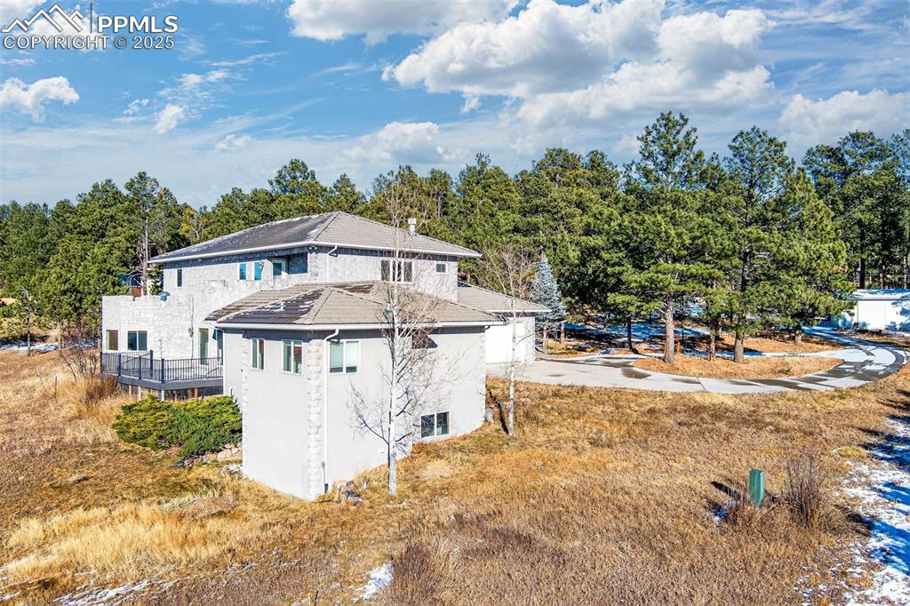 Image 47 of 50: Side of Structure