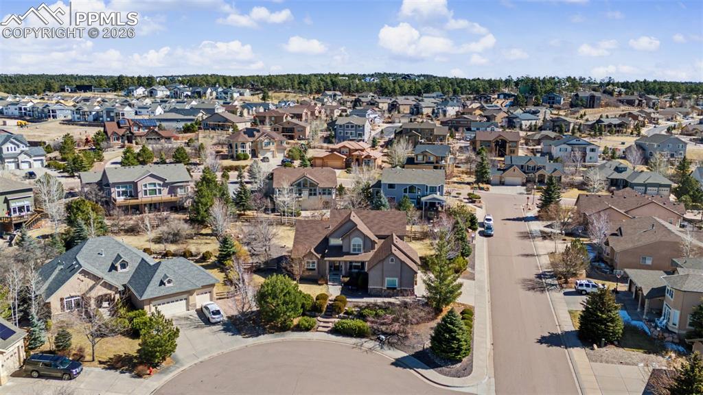 Image 44 of 48: Minutes from I-25 and the Air Force Academy!