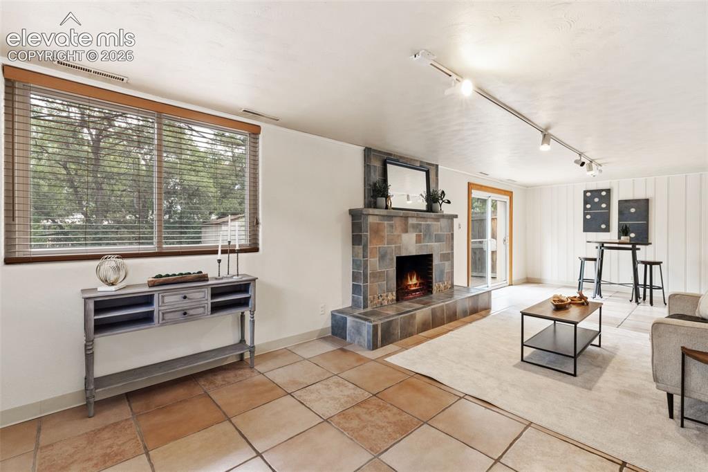 Image 11 of 37: Living Room