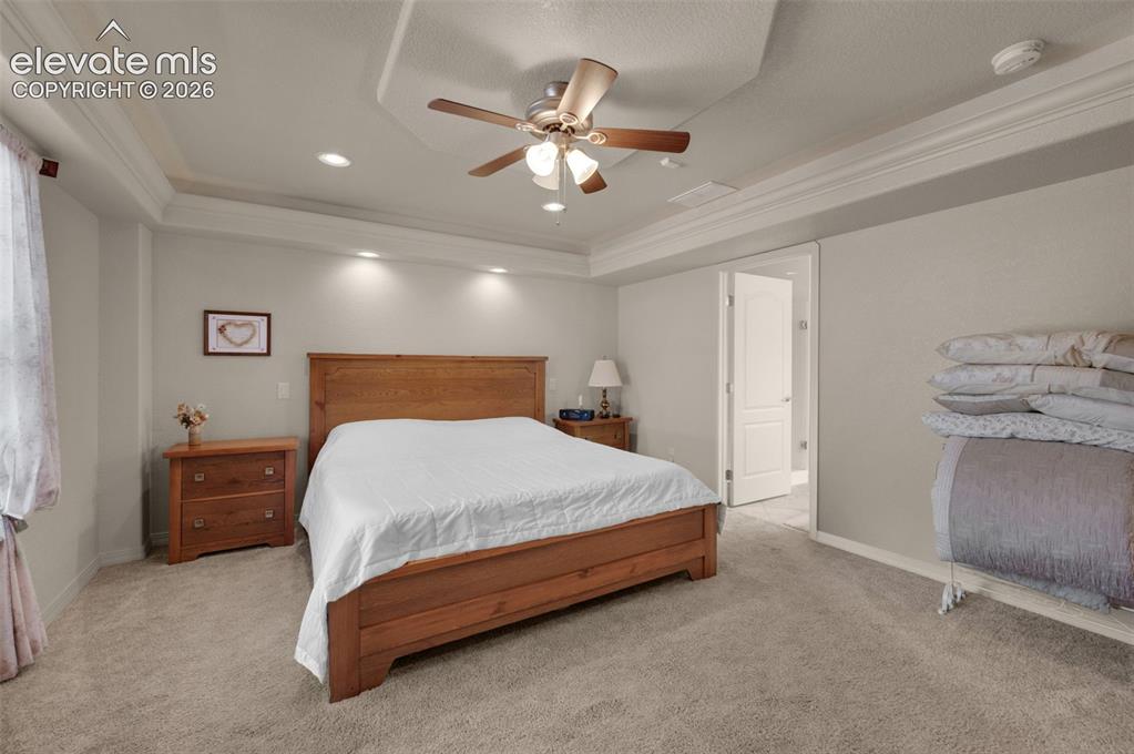 Image 33 of 49: Bedroom