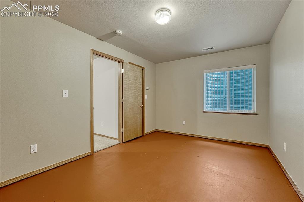 Image 36 of 48: The home also features tons of storage space throughout, giving you ultimat