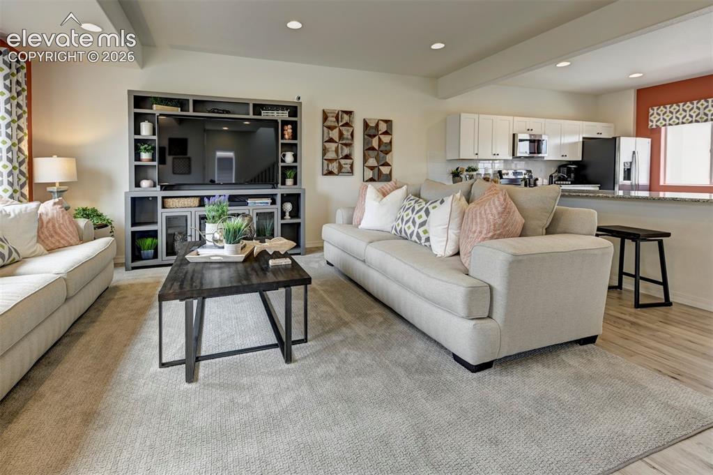 Image 11 of 28: *Photos of previous model home of same floor plan - features will vary.