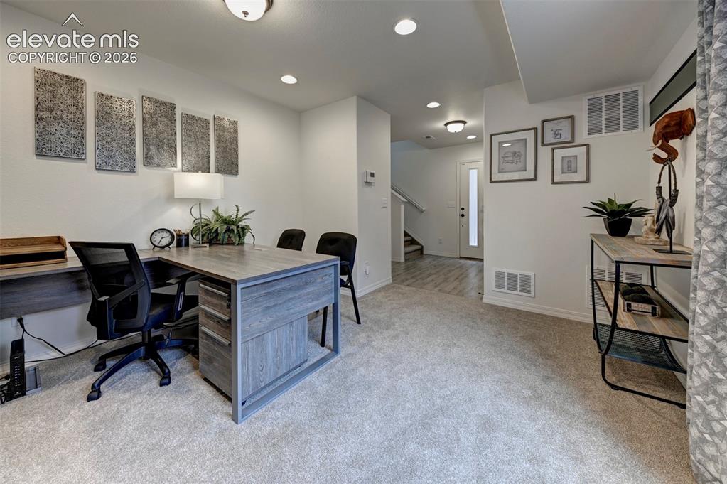 Image 4 of 28: *Photos of previous model home of same floor plan - features will vary.