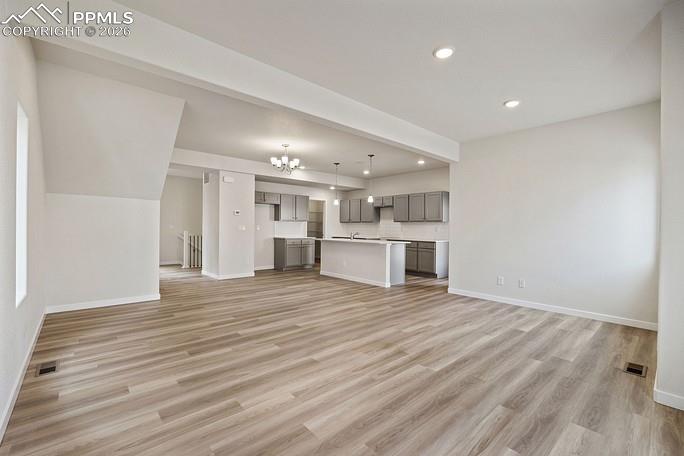 Image 8 of 21: Living Room