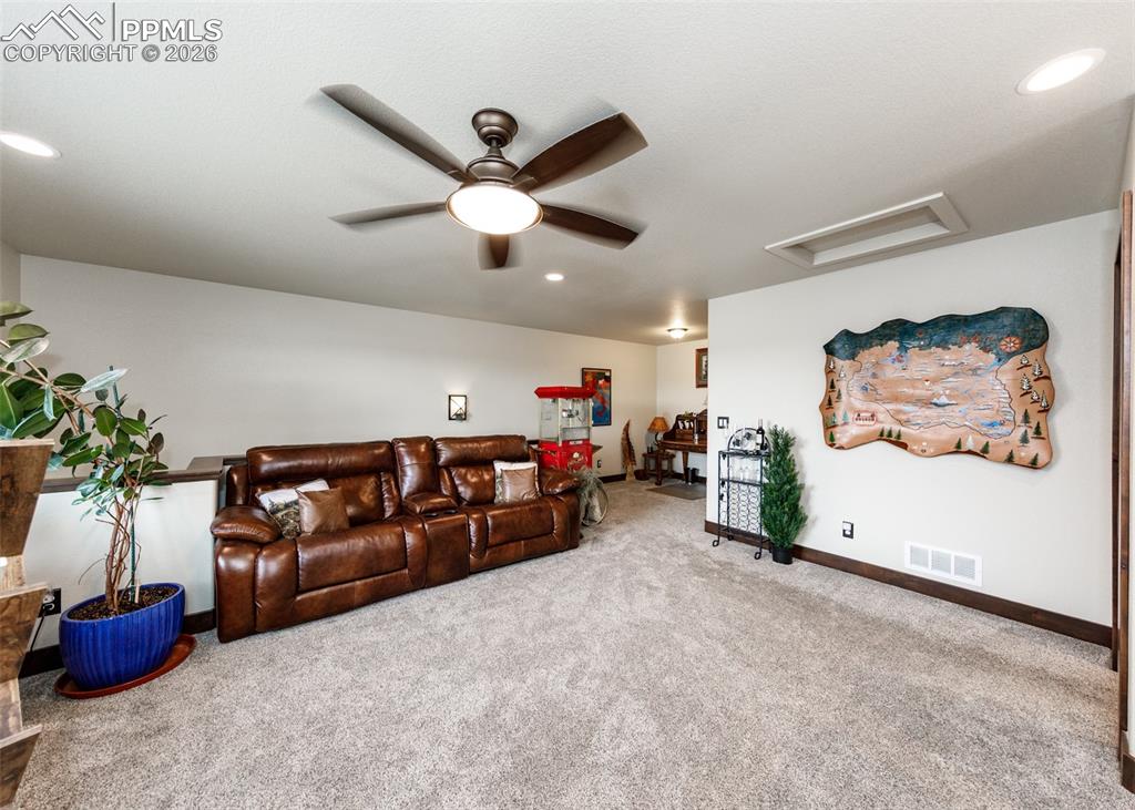 Image 36 of 50: Living Room