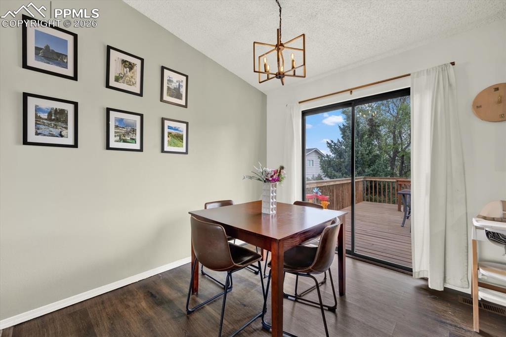 Image 12 of 48: Dining Area