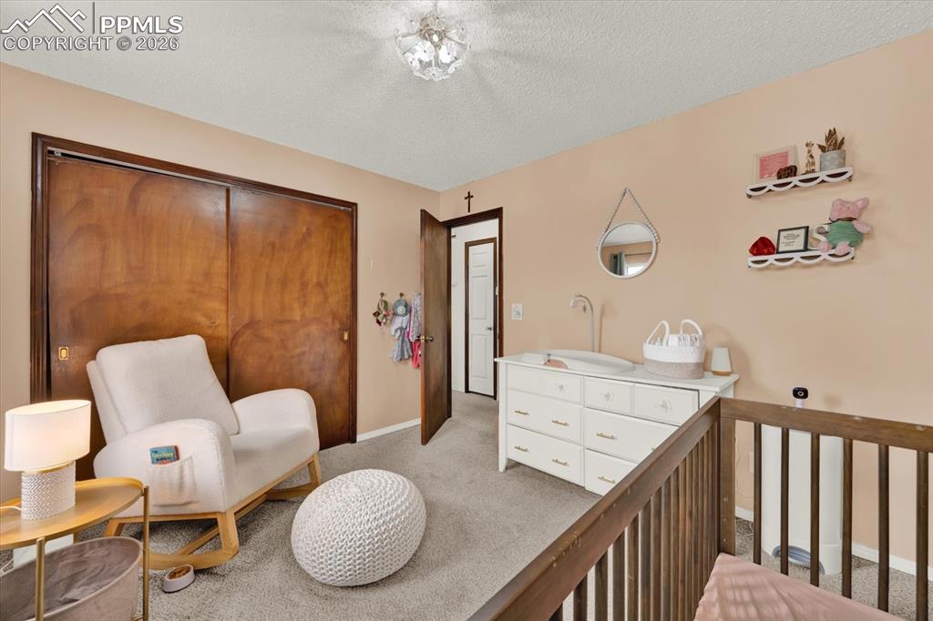 Image 19 of 48: Bedroom