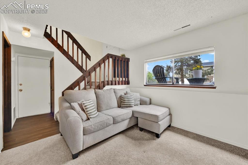 Image 21 of 48: Family Room