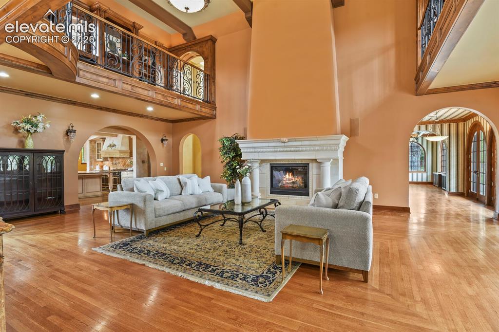 Image 19 of 50: Fireplace