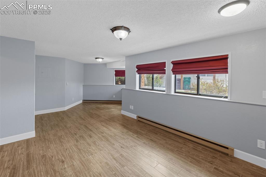 Image 30 of 48: Bed 3 basement - non conforming