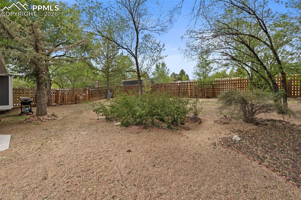 Image 39 of 48: Back of Structure