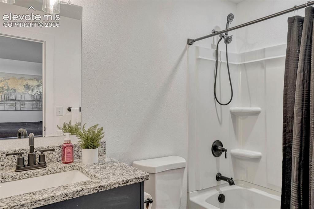 Image 21 of 44: Master Bathroom