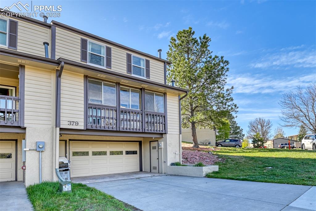 Image 1 of 38: End unit so having only neighbors on one side makes this home special.