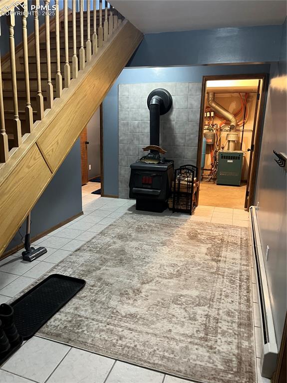 Image 19 of 28: Lower entry way. To the right is the inside entrance to the oversized gar