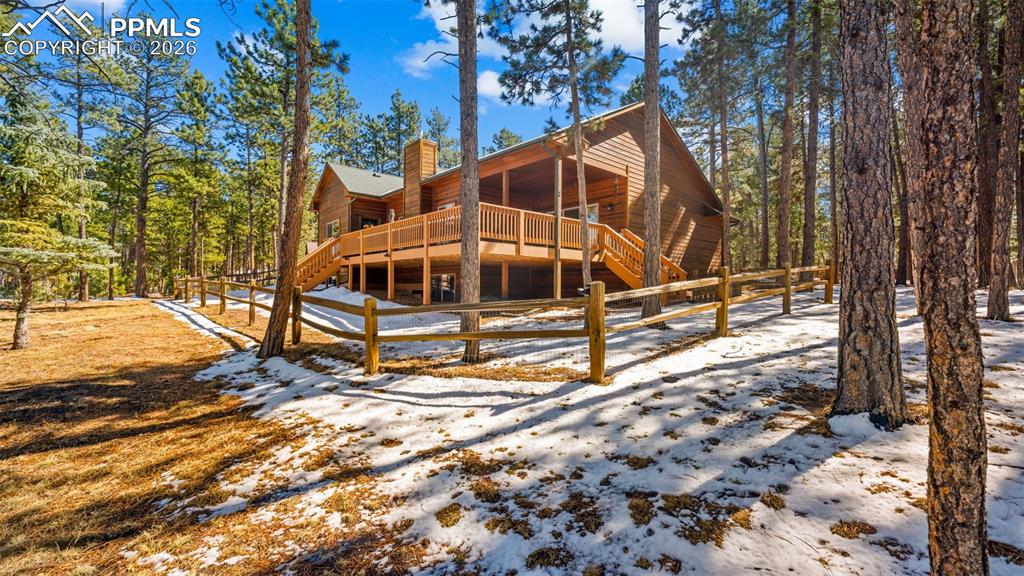 Image 34 of 47: Back of Structure