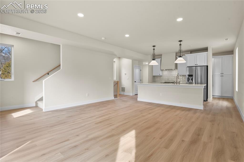 Image 12 of 32: Living Room