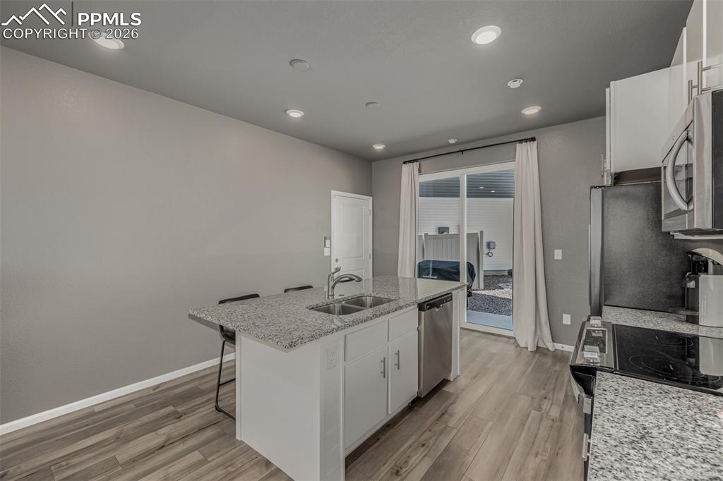 Image 12 of 45: Kitchen