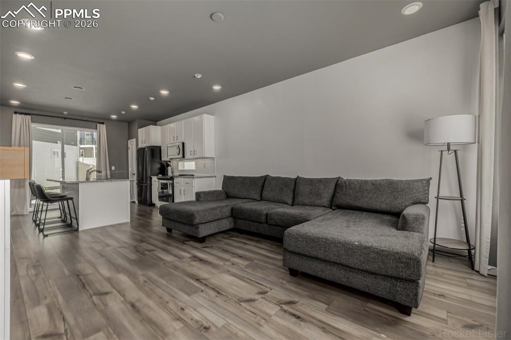 Image 9 of 45: Living Room