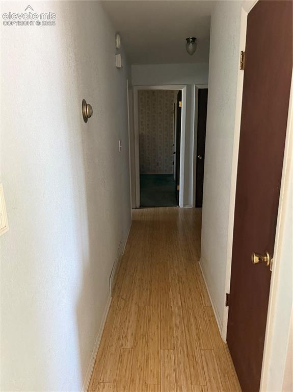 Image 10 of 22: Hallway