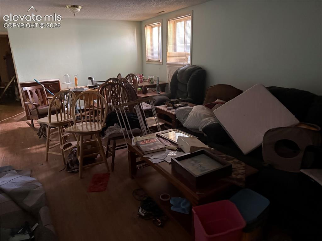 Image 12 of 22: Family Room