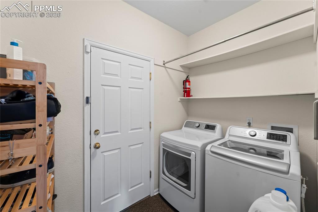 Image 9 of 44: Laundry