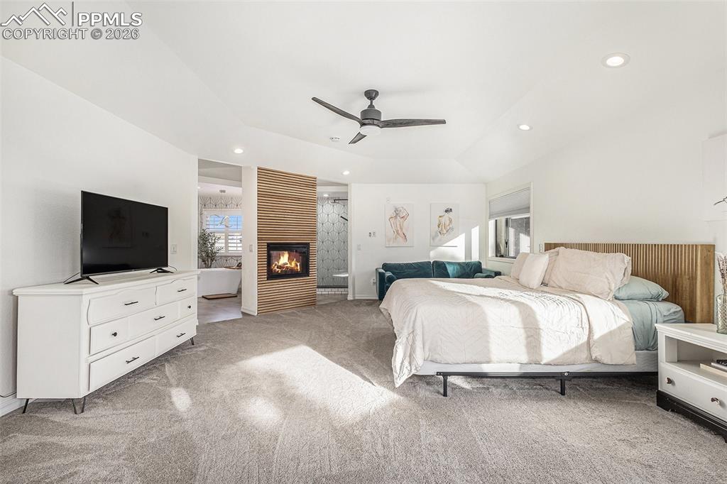 Image 12 of 46: Bedroom