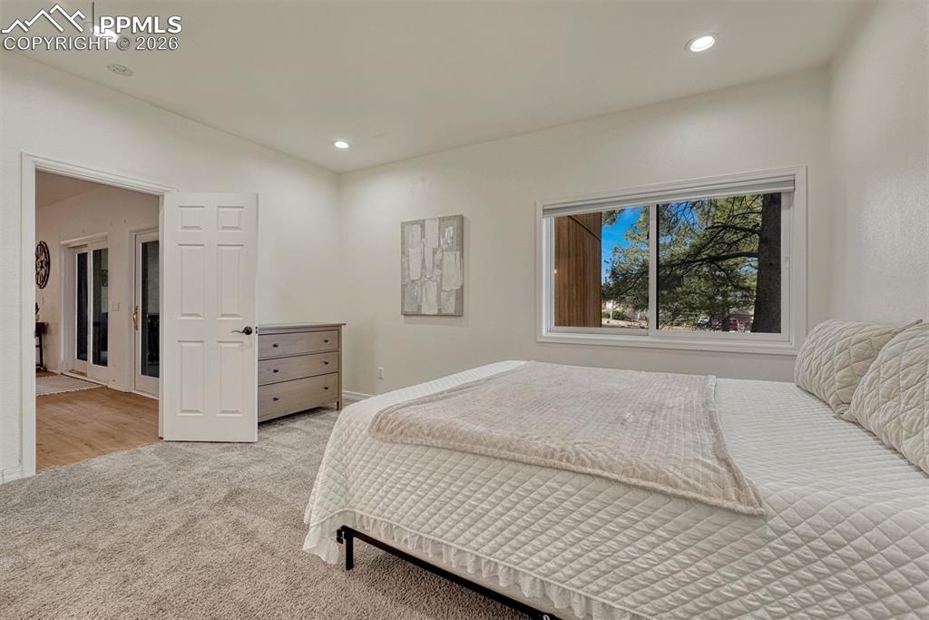 Image 30 of 46: Bedroom