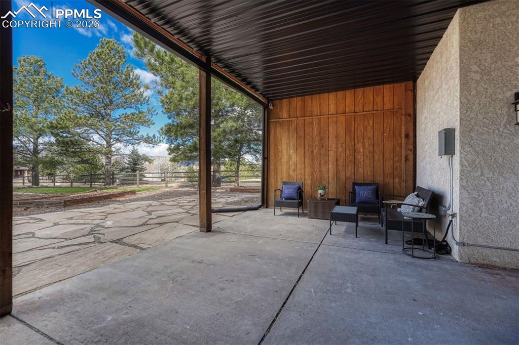 Image 42 of 46: Patio